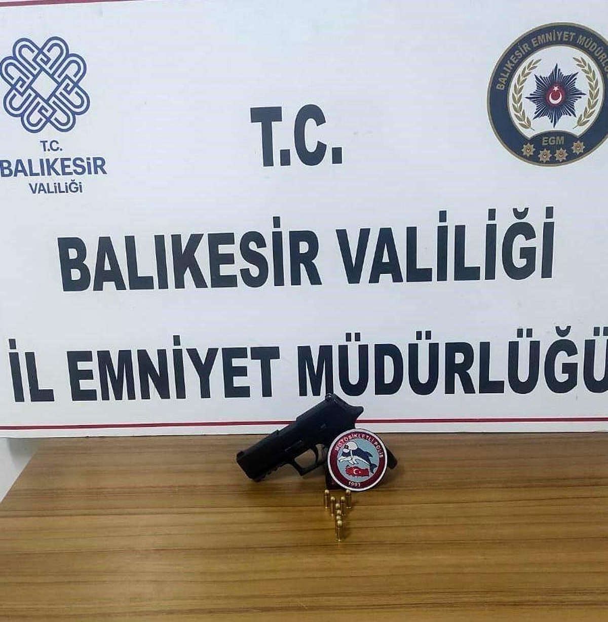 Balıkesir\'de Arama Kaydı Bulunan 7 Şahıs Yakalandı