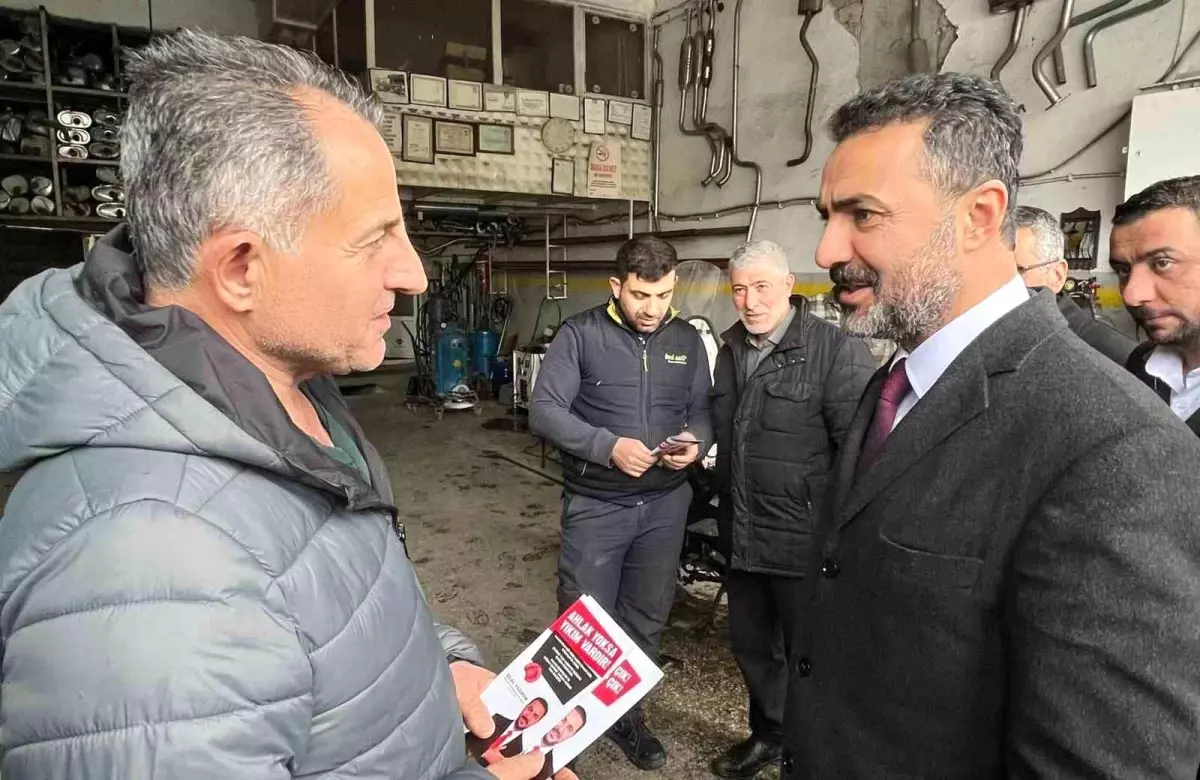 Yeniden Refah Partisi Malatya Büyükşehir Belediye Başkan Adayı Bilal Yıldırım, Küçük Sanayi Sitesi\'nde yerinde dönüşümü savunuyor