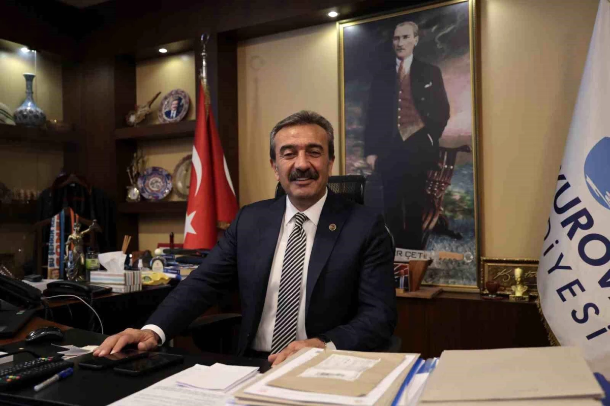 Çukurova Belediye Başkanı Soner Çetin CHP\'den istifa etti