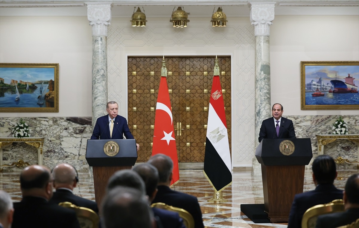 Erdoğan: Gazze halkının topraklarından sürgün ettirilmesi kabul edilemez