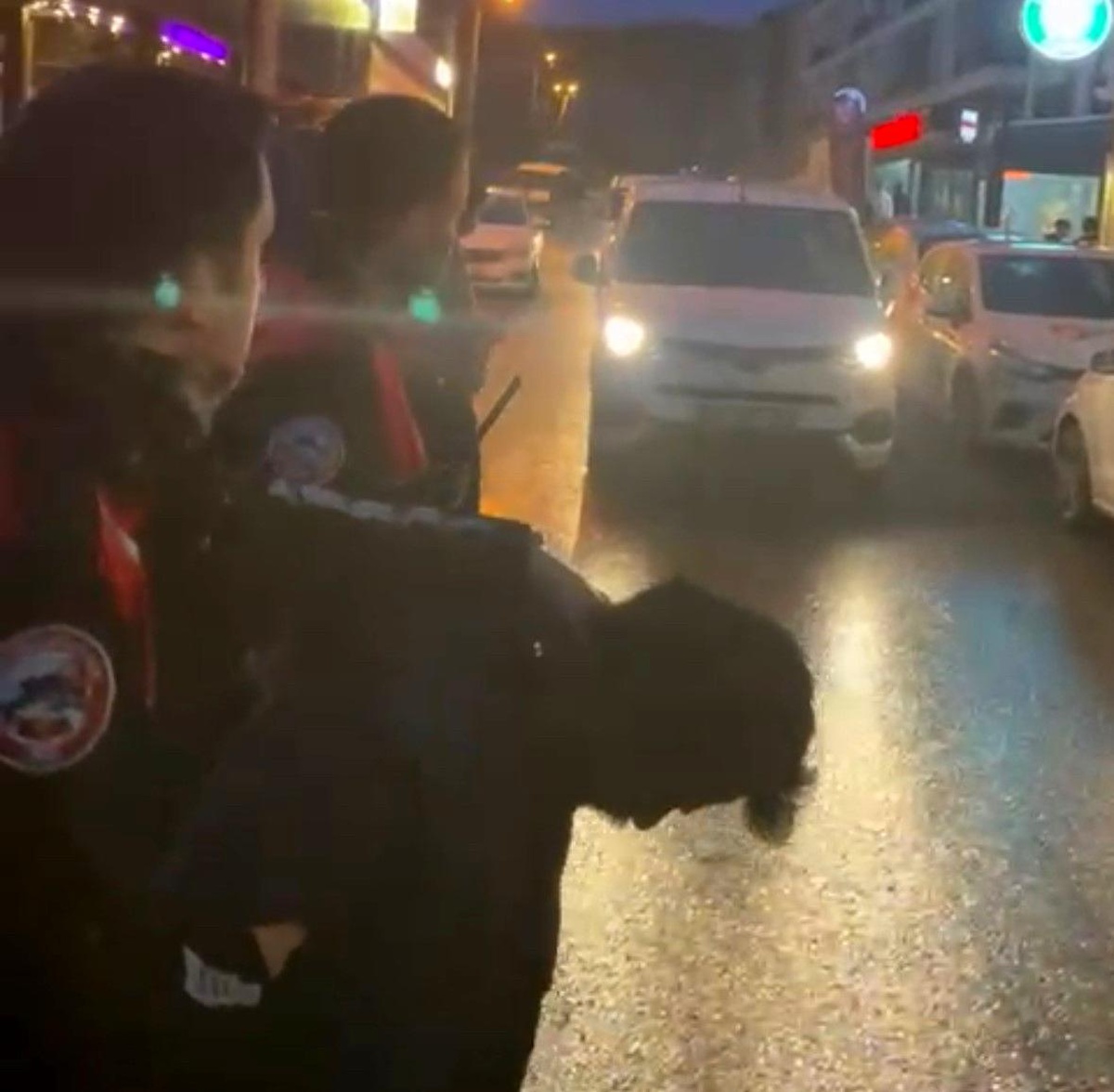 Düzce\'de Fuhuş Operasyonunda 5 Kişi Gözaltına Alındı