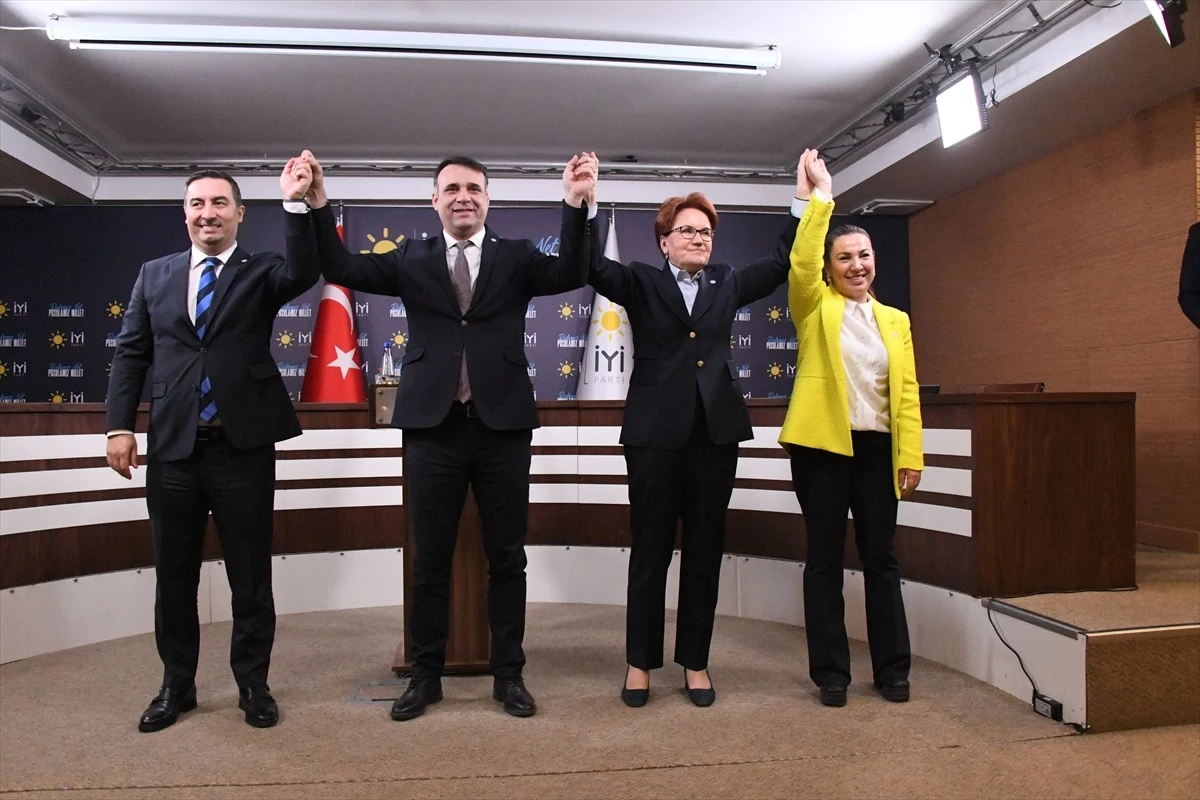 İYİ Parti İzmir ilçe belediye başkan adayları açıklandı