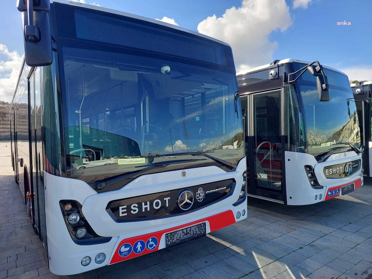 İzmir Büyükşehir Belediyesi Filosuna 23 Yeni Otobüs Dahil Etti