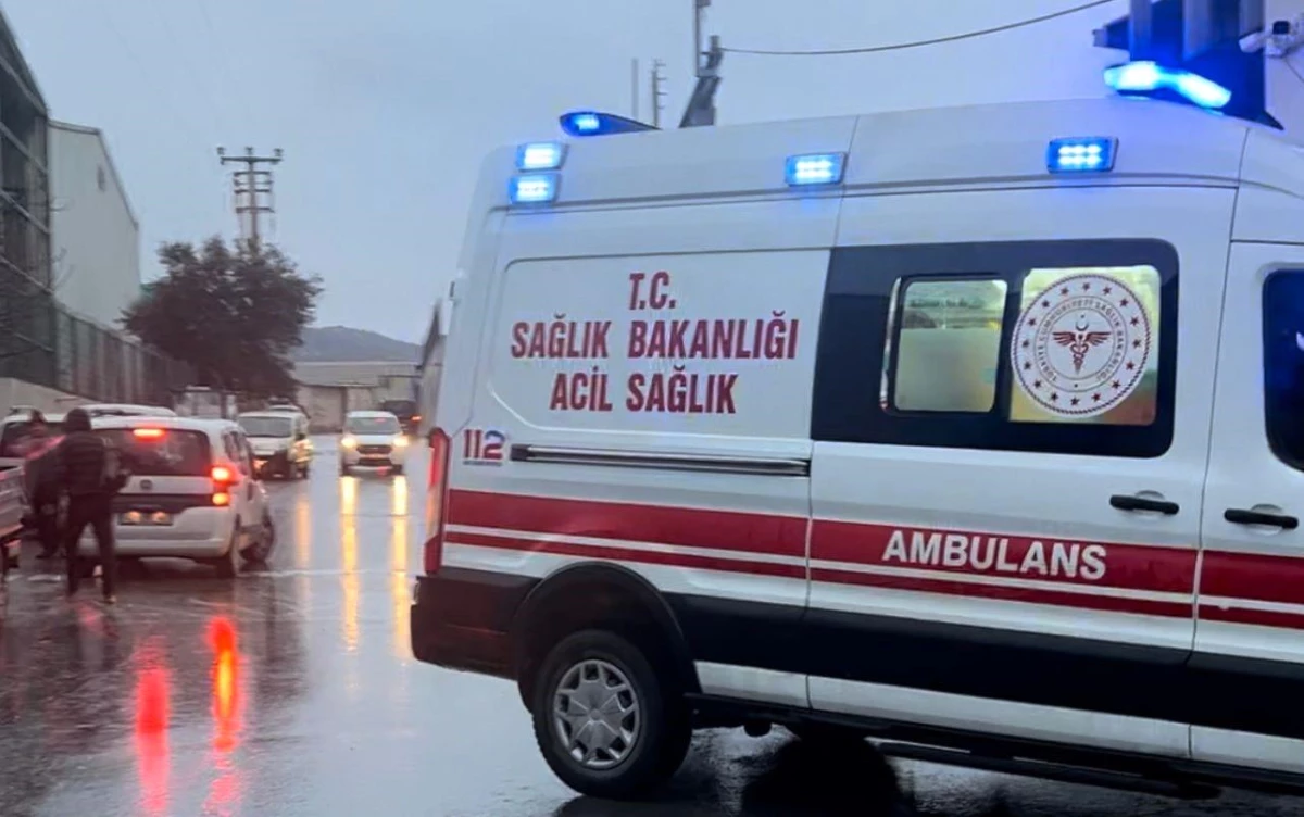 Kocaeli Gebze\'deki Dökümhane Patlamasında 3 İşçi Yaralandı