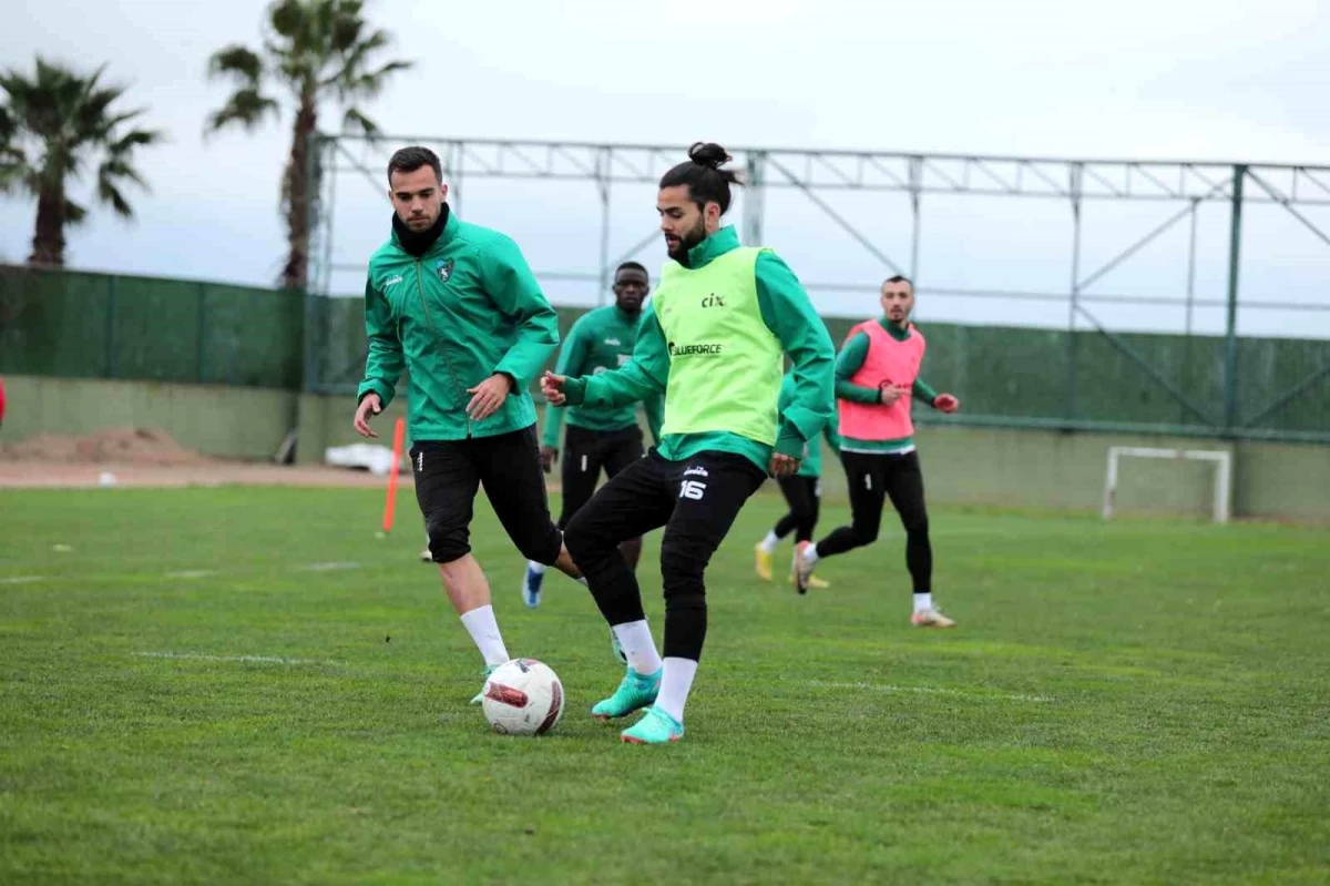 Kocaelispor, Şanlıurfaspor maçı öncesi hazırlıklarını tamamladı