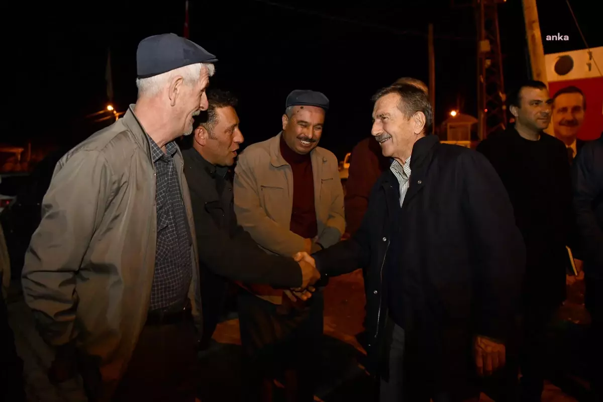 Tepebaşı Belediye Başkanı Ahmet Ataç ve CHP Eskişehir Büyükşehir Belediyesi Başkan Adayı Ayşe Ünlüce Sakintepe ve Kozkayı mahallelerinde vatandaşlarla buluştu