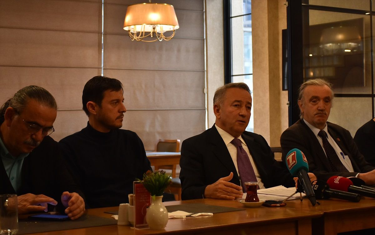 Trabzonspor Divan Başkanlık Kurulu Başkan Adayı Yusuf Ziya Yılmaz: \'Divan Başkanlığı Etkin Rol Oynamalı\'