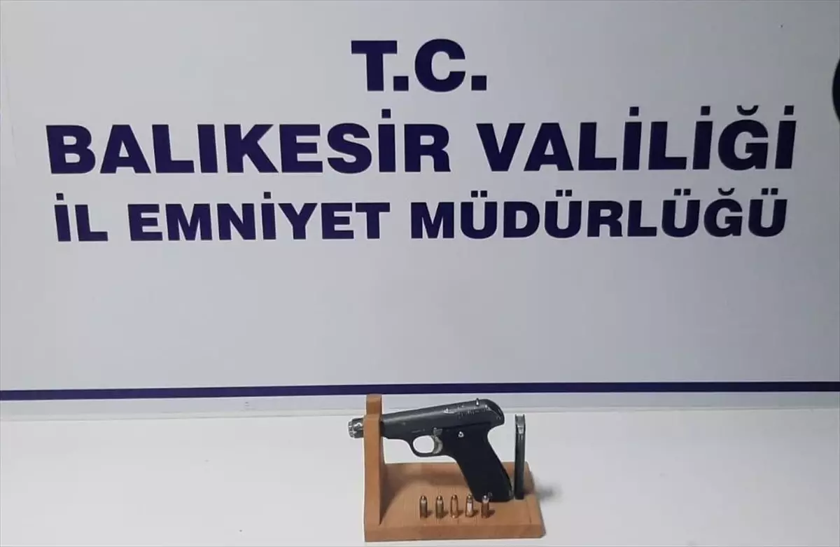 Balıkesir'de Firari Hükümlüler Yakalandı