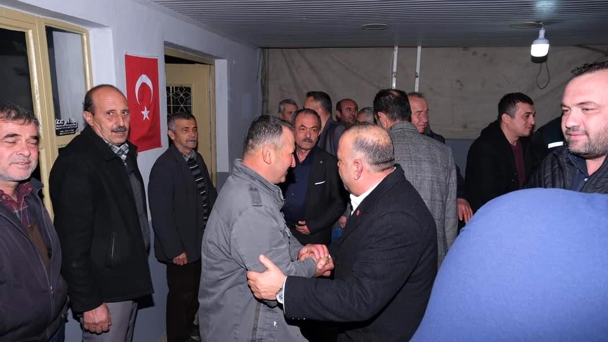 CHP Bozdoğan Belediye Başkan Adayı M. Galip Özel, \'3 T Formülü\' ile ilçeyi kalkındıracaklarını açıkladı