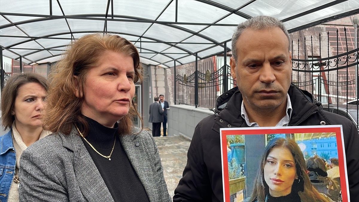 Eskişehir\'de Ayşenur Çolakoğlu davası: Ağırlaştırılmış müebbet ve hapis cezası talebi