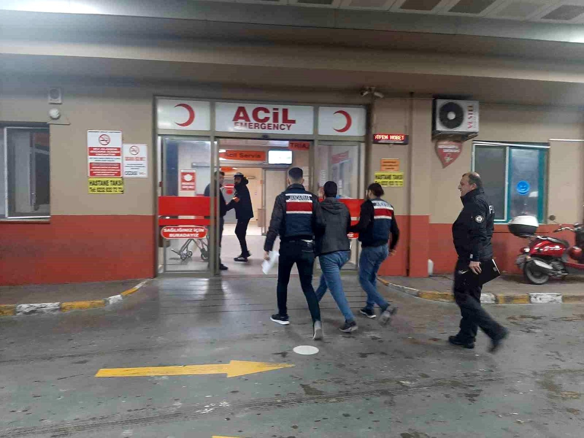 İzmir\'de terör propagandası yapan 9 şüpheliden 5\'i yakalandı