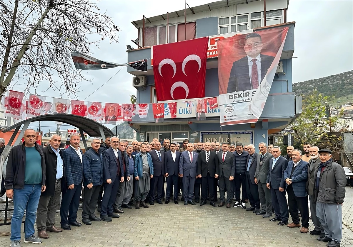 MHP Adana İl Başkanı Yusuf Kanlı, Karaisalı ilçesinde ziyaretler gerçekleştirdi