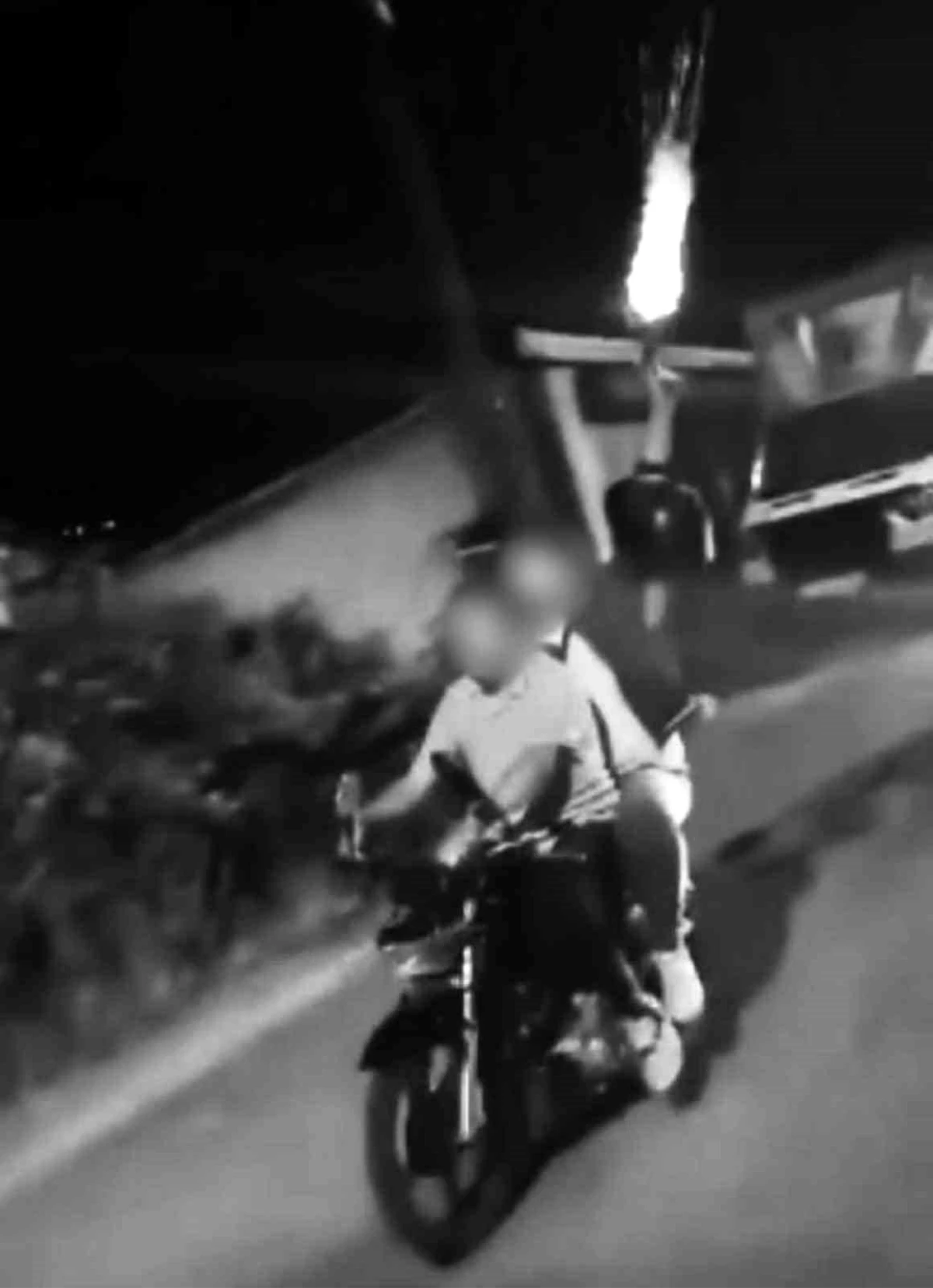 Karabük\'te motosikletle seyir halindeyken silahla ateş eden şahıs gözaltına alındı