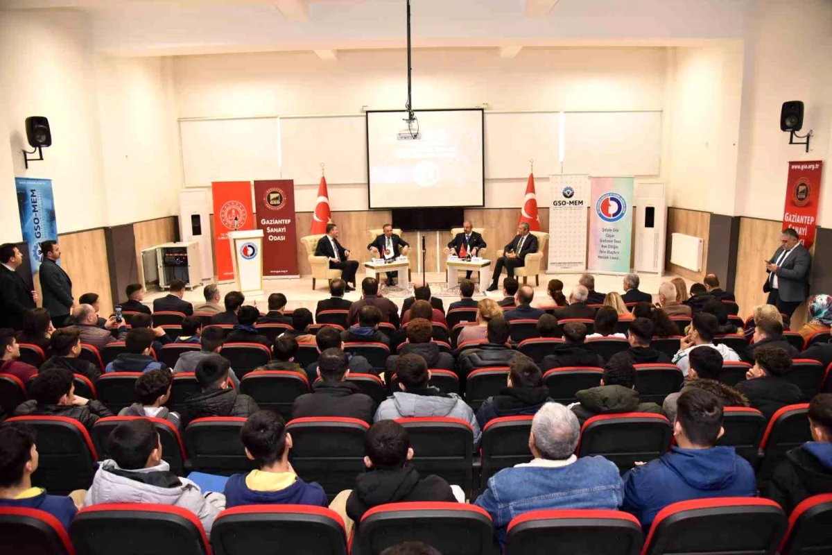 Gaziantep\'te Sanayicilerle Meslek Liselilerin Buluşması Programı Düzenlendi