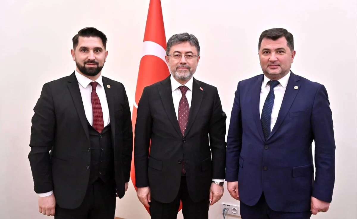AK Parti Düzce Milletvekili Ercan Öztürk, Tarım ve Orman Bakanı İbrahim Yumaklı ile görüştü