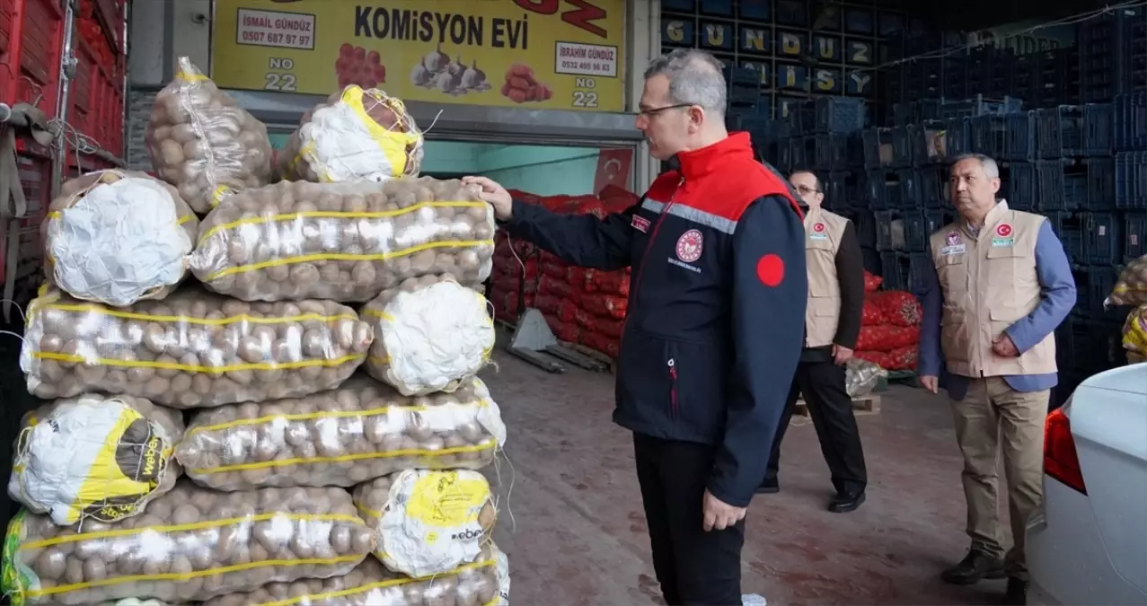 Adana\'da Patates ve Soğan Denetimi Gerçekleştirildi