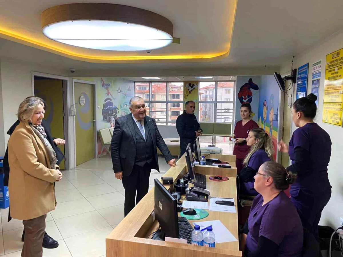 Bartın Belediye Başkanı Hüseyin Fahri Fırıncıoğlu, Özel Hastane ve Tıp Merkezini Ziyaret Etti