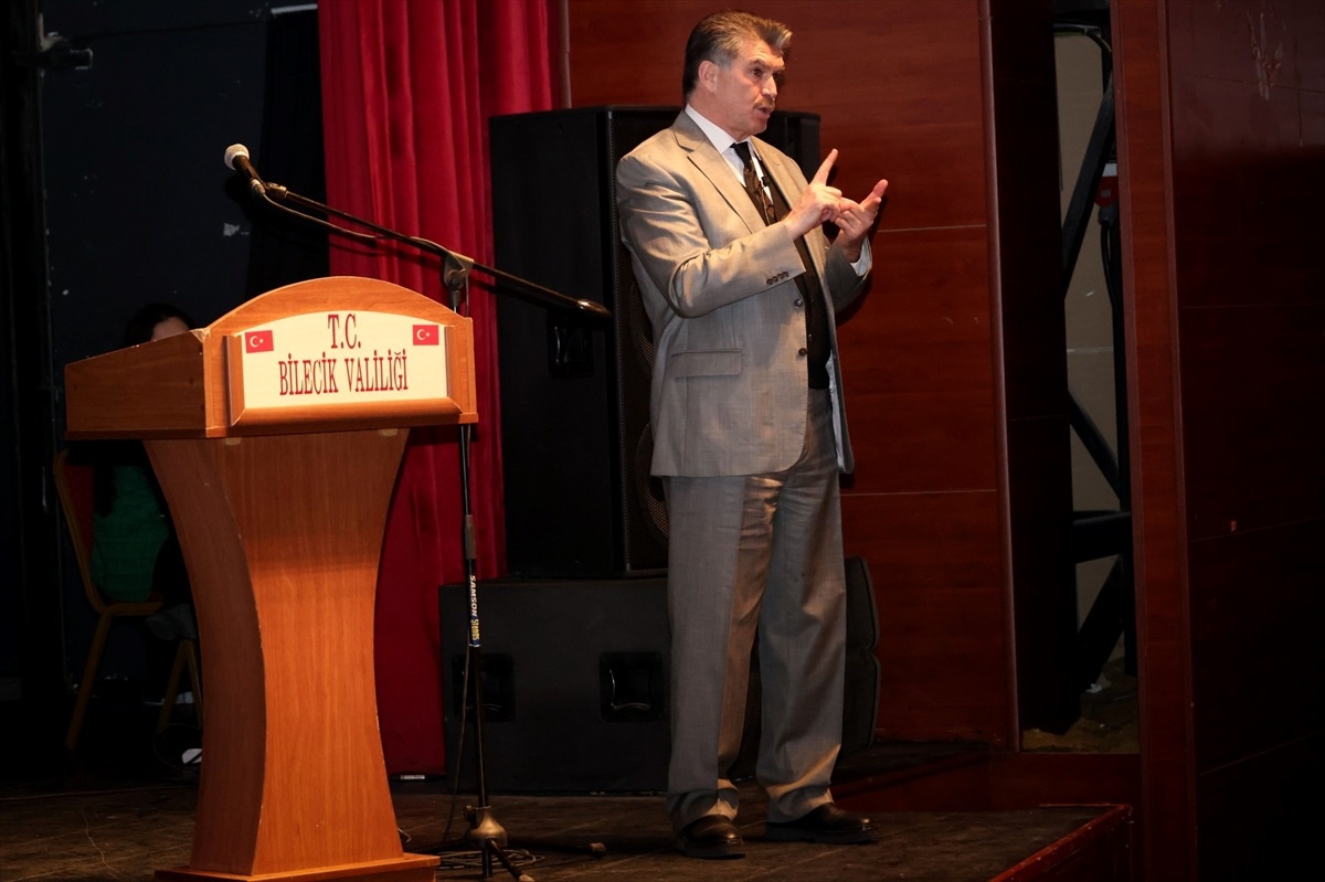 BİL-EN Programı kapsamında veli akademisi düzenlendi