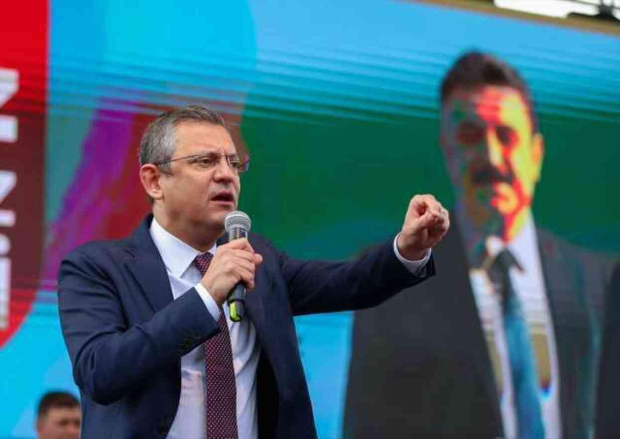 CHP lideri Özel: Lütfü Savaş'a bir alternatif geliştiremedik, son kararı yarın vereceğiz