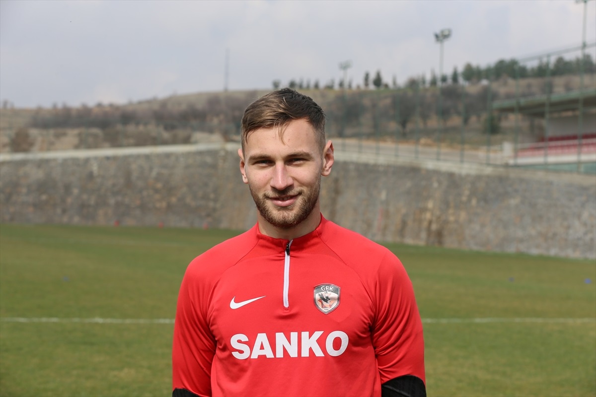 Gaziantep FK\'nin gol kralı Dragus: \'Süper Lig\'in kalitesinden bahsederek gollerime devam etmek istiyorum\'