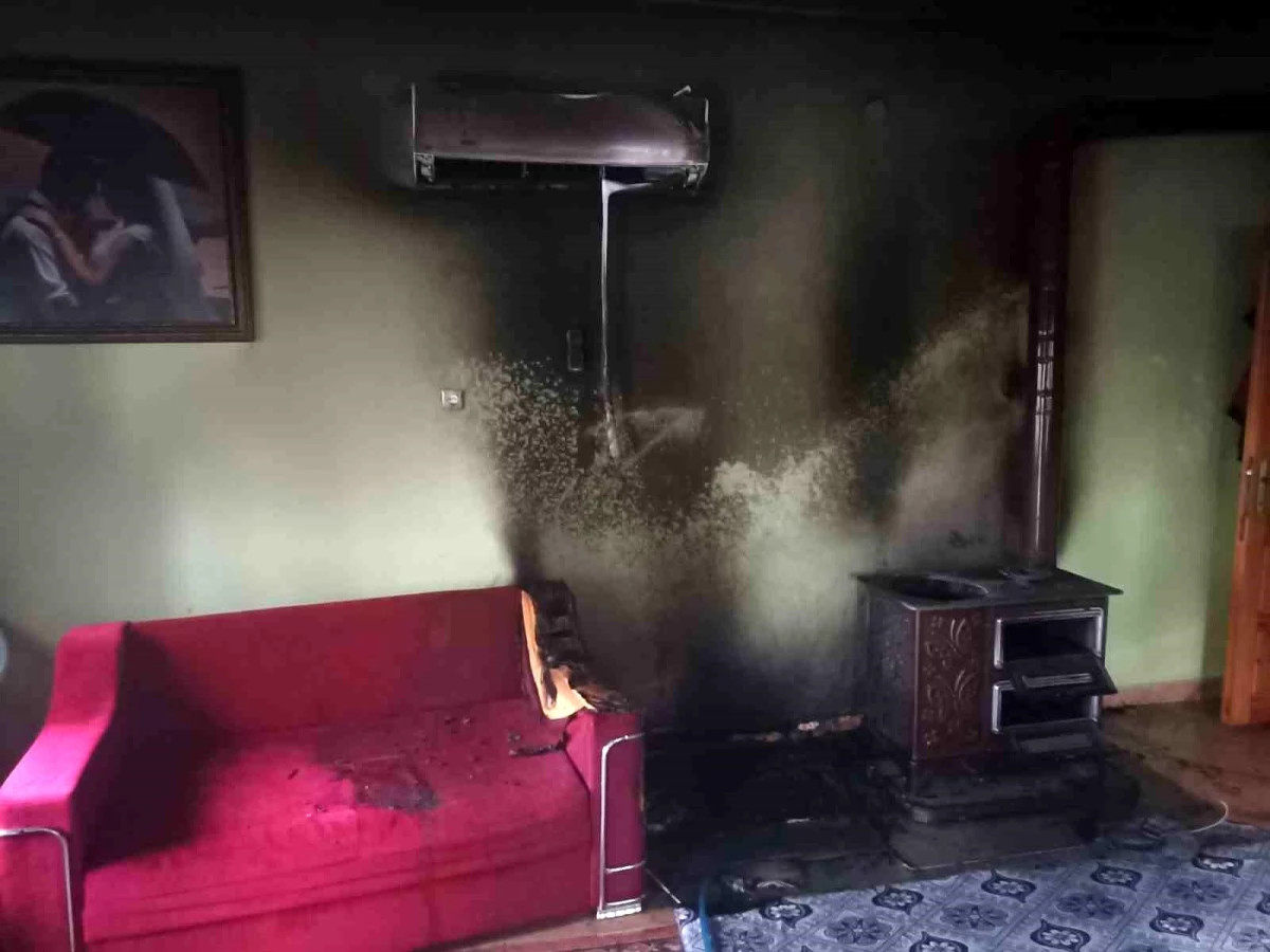 Antalya\'da Sobadan Çıkan Yangın Söndürüldü