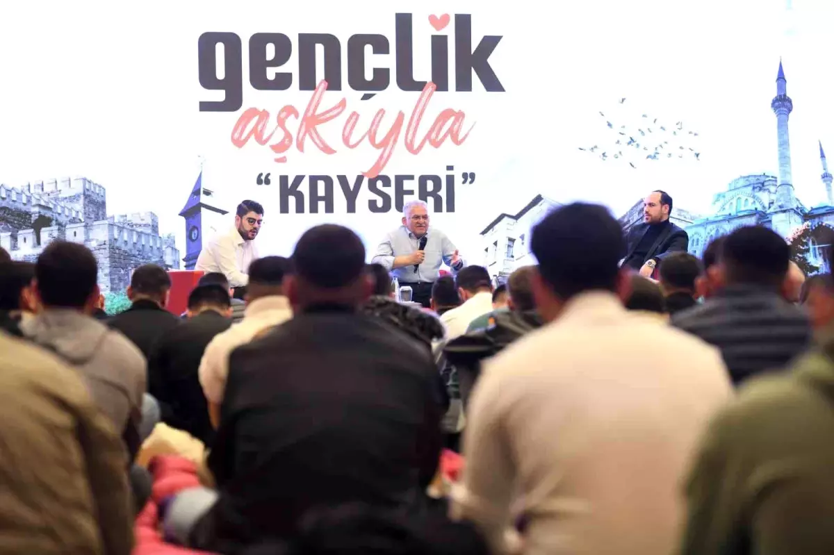 Başkan Büyükkılıç, Gençlik Aşkıyla Kayseri Programı\'na Katıldı