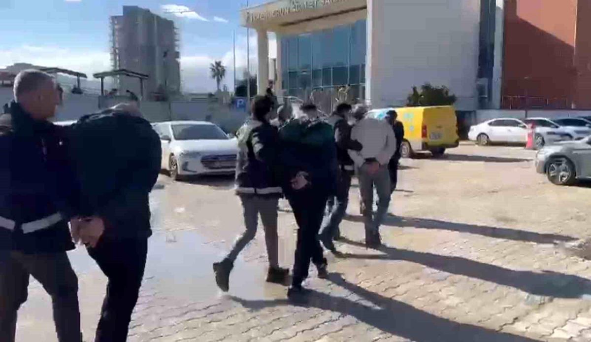 Hatay İskenderun\'da aranan 4 firari şahıs yakalandı