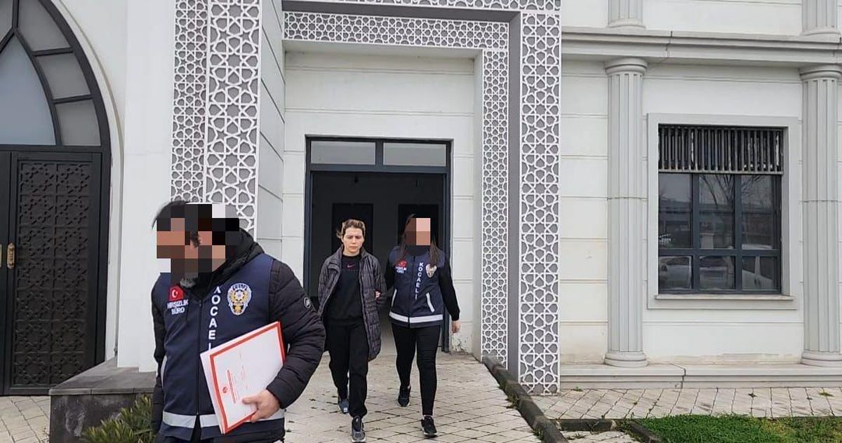 Darıca\'da 50 Bin TL Değerinde Ziynet Eşyası Çalan 2 Şüpheli Yakalandı
