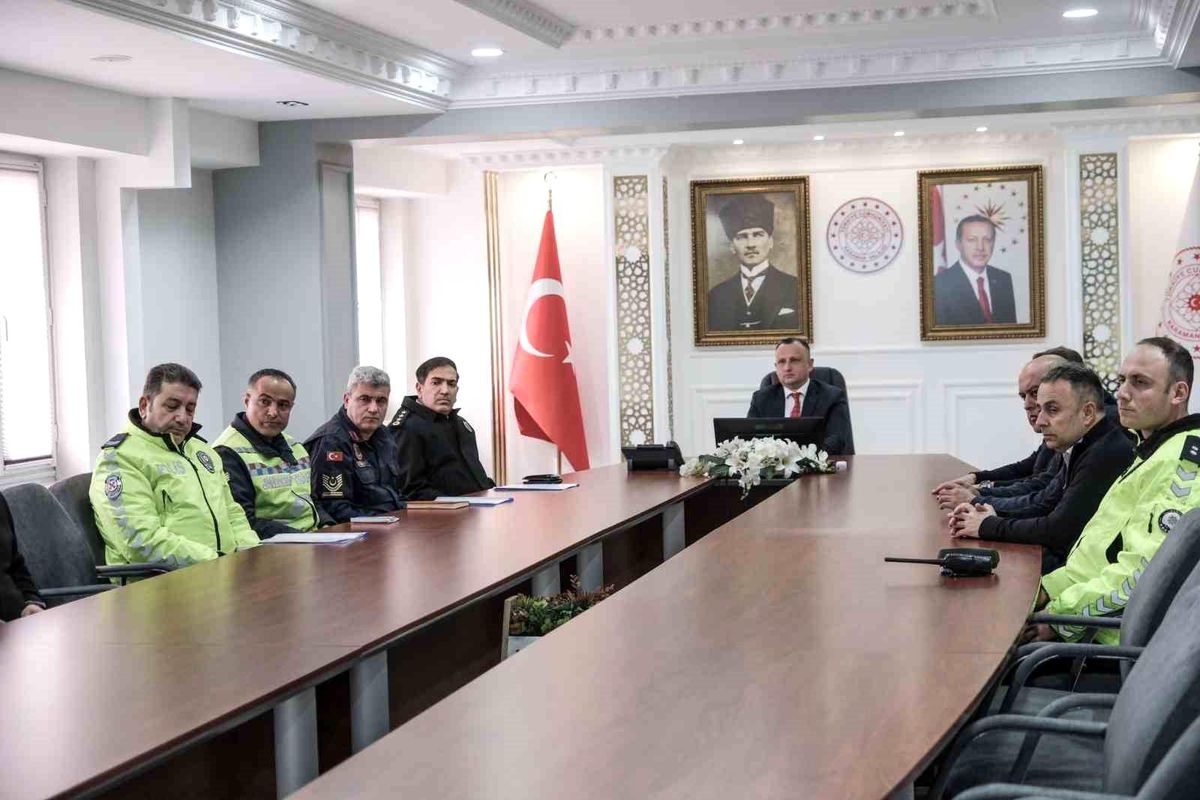 Karaman\'da otobüslerde emniyet kemeri kullanımı toplantısı düzenlendi