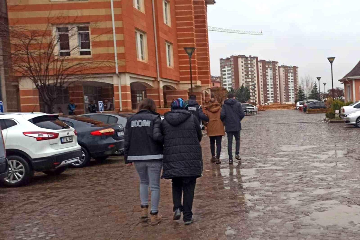 Kastamonu\'da FETÖ/PDY üyesi 4 kişi gözaltına alındı