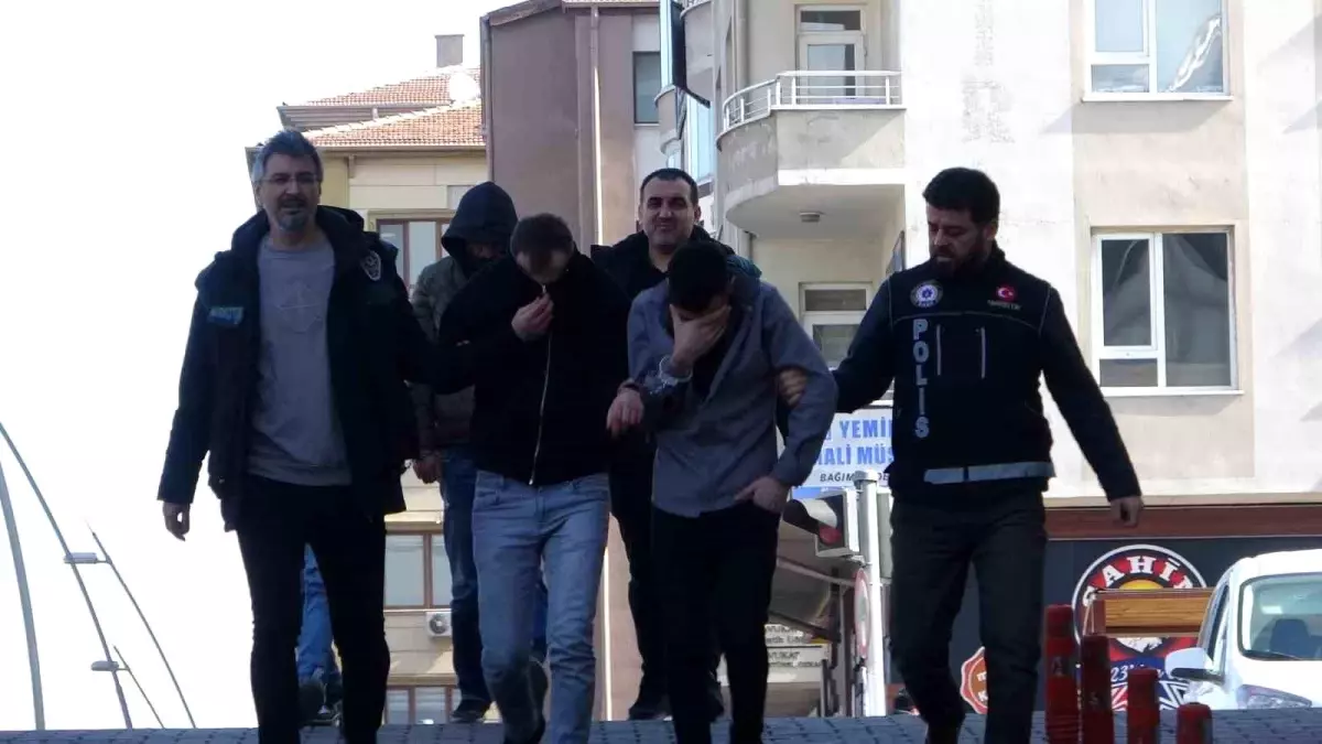 Kayseri\'de uyuşturucu operasyonunda 9 şüpheli gözaltına alındı