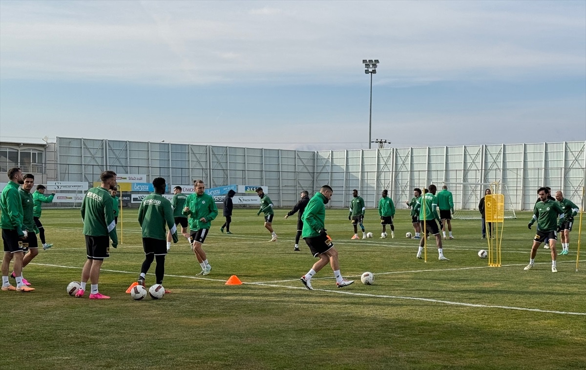 TÜMOSAN Konyaspor, Beşiktaş maçı için hazırlıklarını sürdürüyor