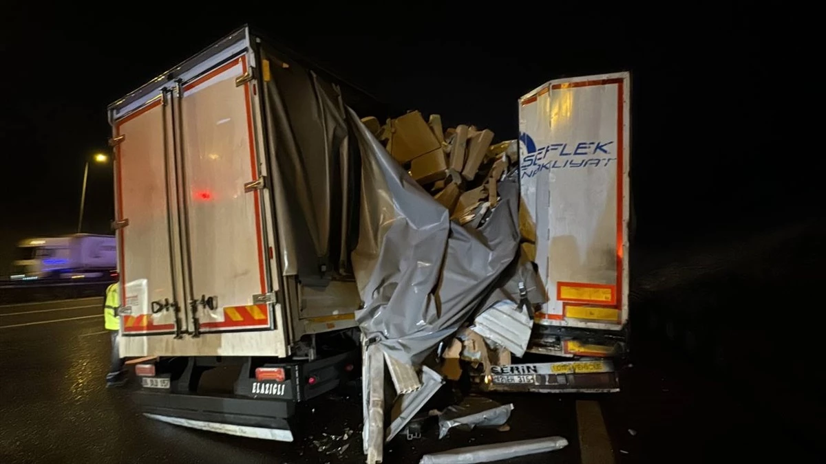 Kuzey Marmara Otoyolu\'nda Tır Kazası: 1 Ölü, 1 Ağır Yaralı
