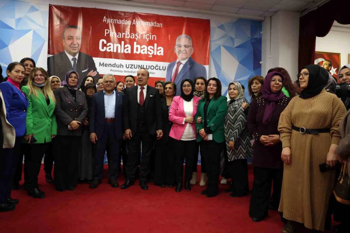 Kayseri Büyükşehir Belediye Başkanı Dr. Memduh Büyükkılıç, Cumhur İttifakı Pınarbaşı Aday Tanıtım Toplantısı\'na katıldı