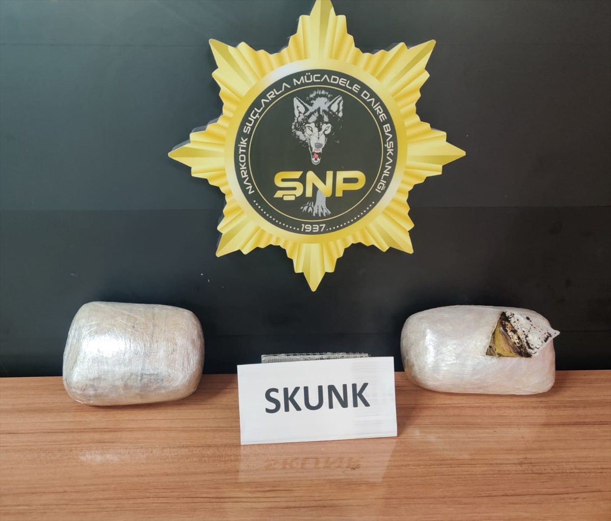 Şanlıurfa\'da 4 kilogram sentetik uyuşturucu ele geçirildi, 1 şüpheli gözaltına alındı