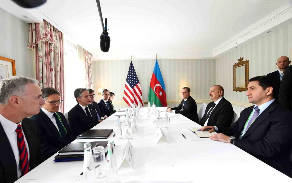 Azerbaycan Cumhurbaşkanı İlham Aliyev, Almanya\'da ABD Dışişleri Bakanı Antony Blinken ile görüştü
