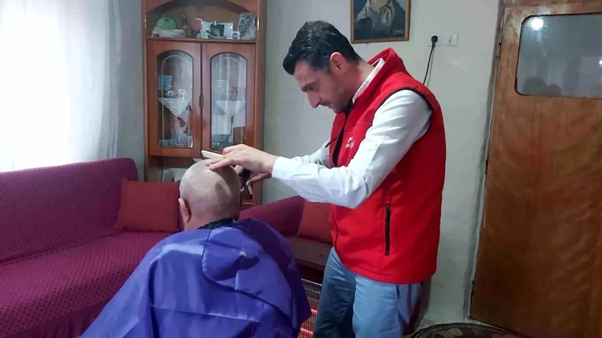 Bilecik Belediyesi 'Evde Kuaför' Hizmeti Sunuyor