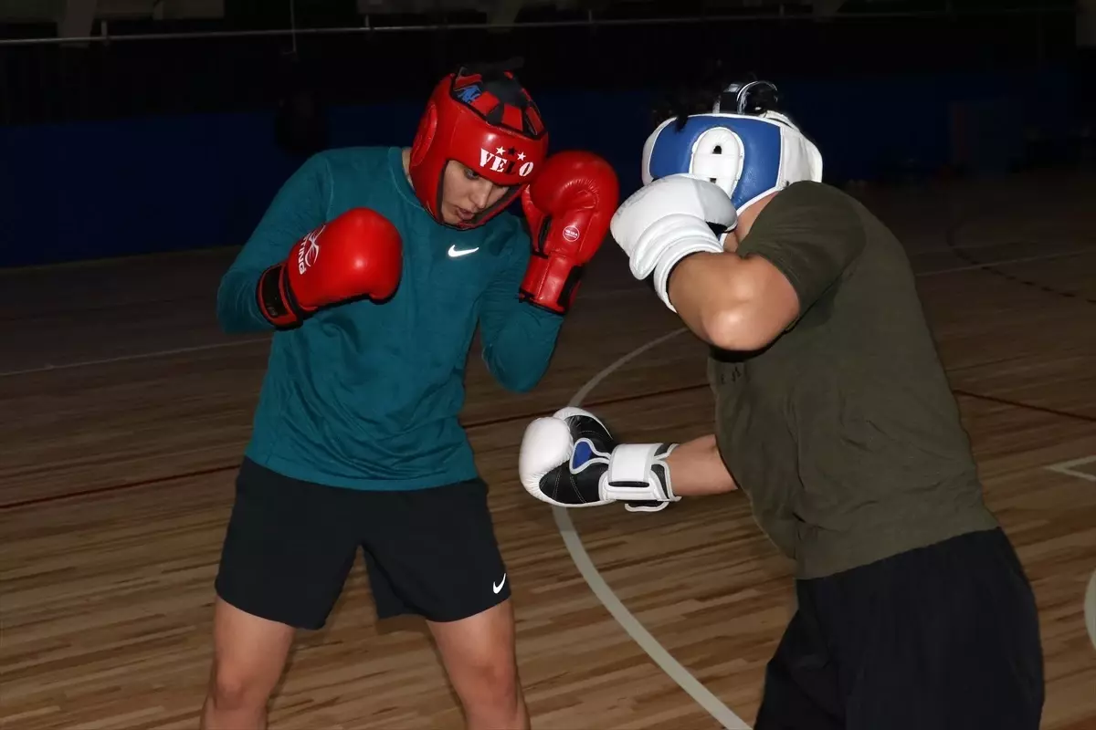 Busenaz Sürmeneli, ikinci kez olimpiyat şampiyonluğunu hedefliyor