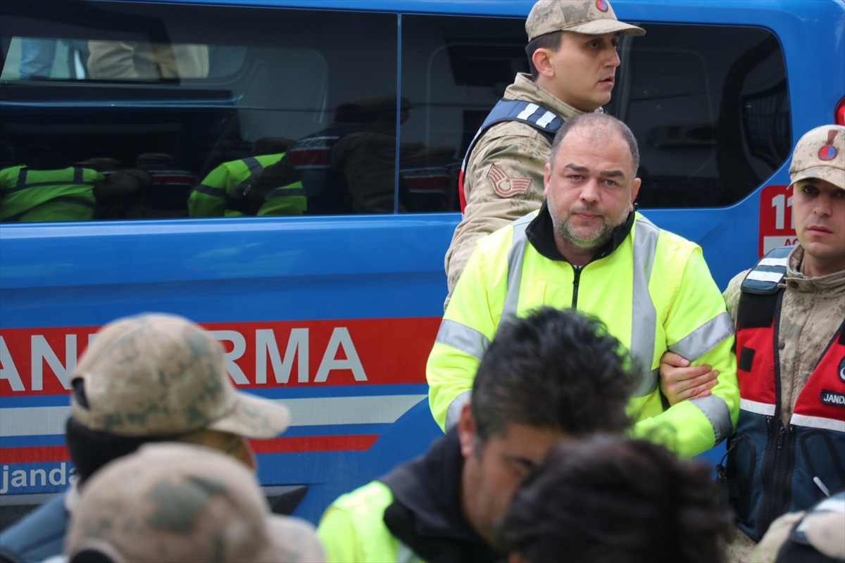 Erzincan\'da maden ocağındaki toprak kaymasına ilişkin 6 zanlı tutuklandı