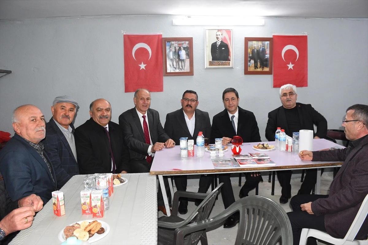 MHP Tokat Milletvekili Yücel Bulut, Yolkonak\'ta seçim bürosunun açılışını gerçekleştirdi