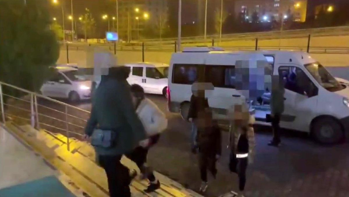 Şanlıurfa\'da 72 ekip ve 206 personel ile yapılan uygulamalarda 69 şüpheli yakalandı