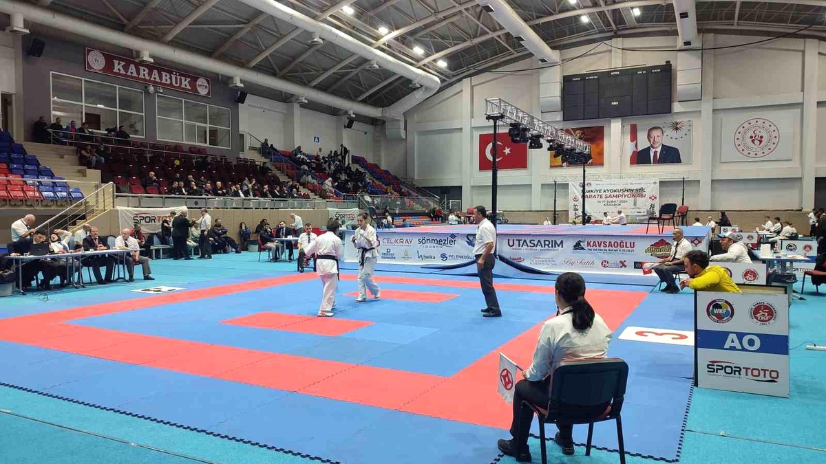 Türkiye Kyokushin Stil Karate Şampiyonası Karabük\'te Son Buldu