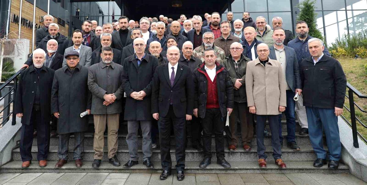 Düzce Belediyesi Camilerin Temizliği ve Peyzajı İle İlgilenecek