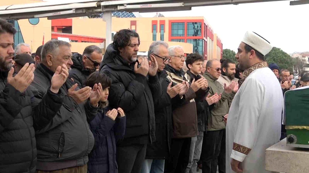 Bursalı iş adamı Sedat Sırrı Sezer son yolculuğuna uğurlandı
