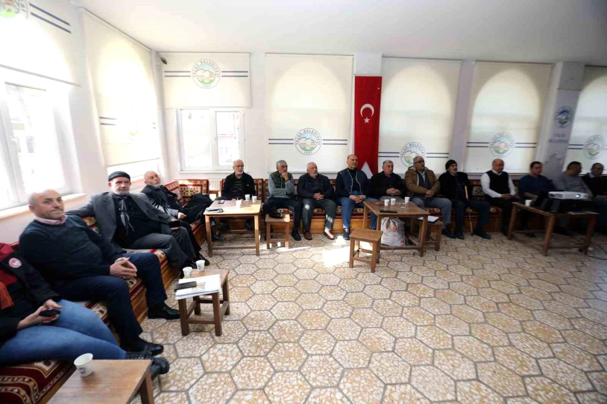 Talas Belediyesi, Kırsal Mahallelerde Üreticilere Yönelik Eğitim Programını Sürdürüyor