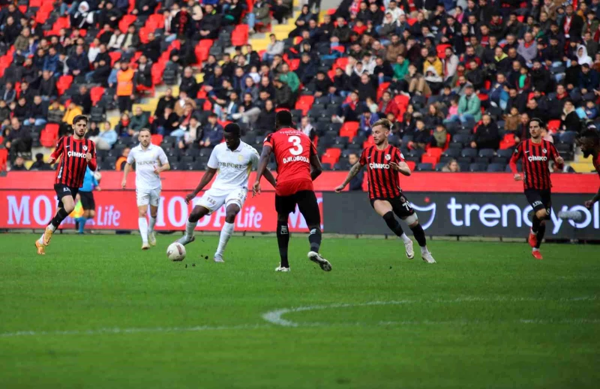 Trendyol, Gaziantep FK ile Samsunspor Arasında 1-1 Berabere Kaldı