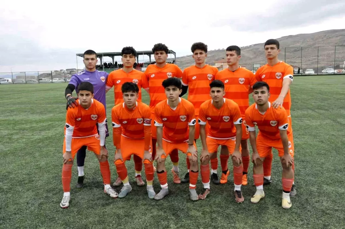 Kayserispor U17, Adanaspor\'u 1-0 mağlup etti