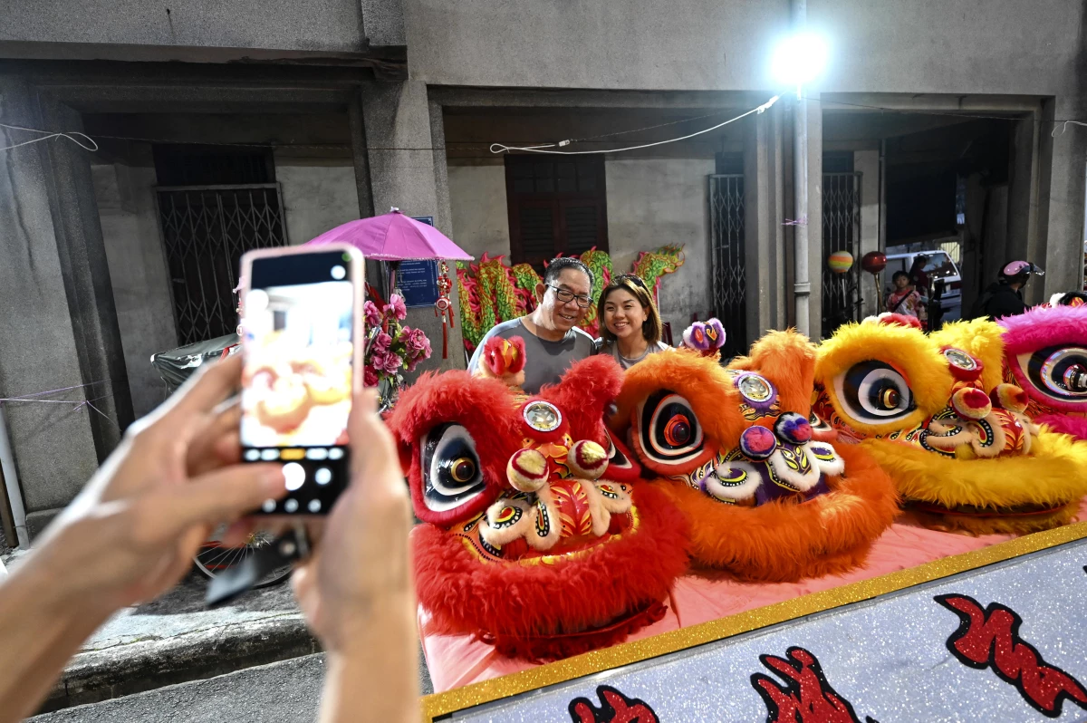 Malezya\'da Çin Yeni Yılı Kutlamaları Renkli Geçti