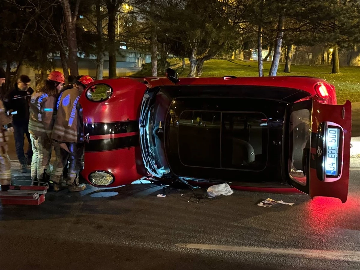 Bakırköy\'de trafik kazası: 1 yaralı