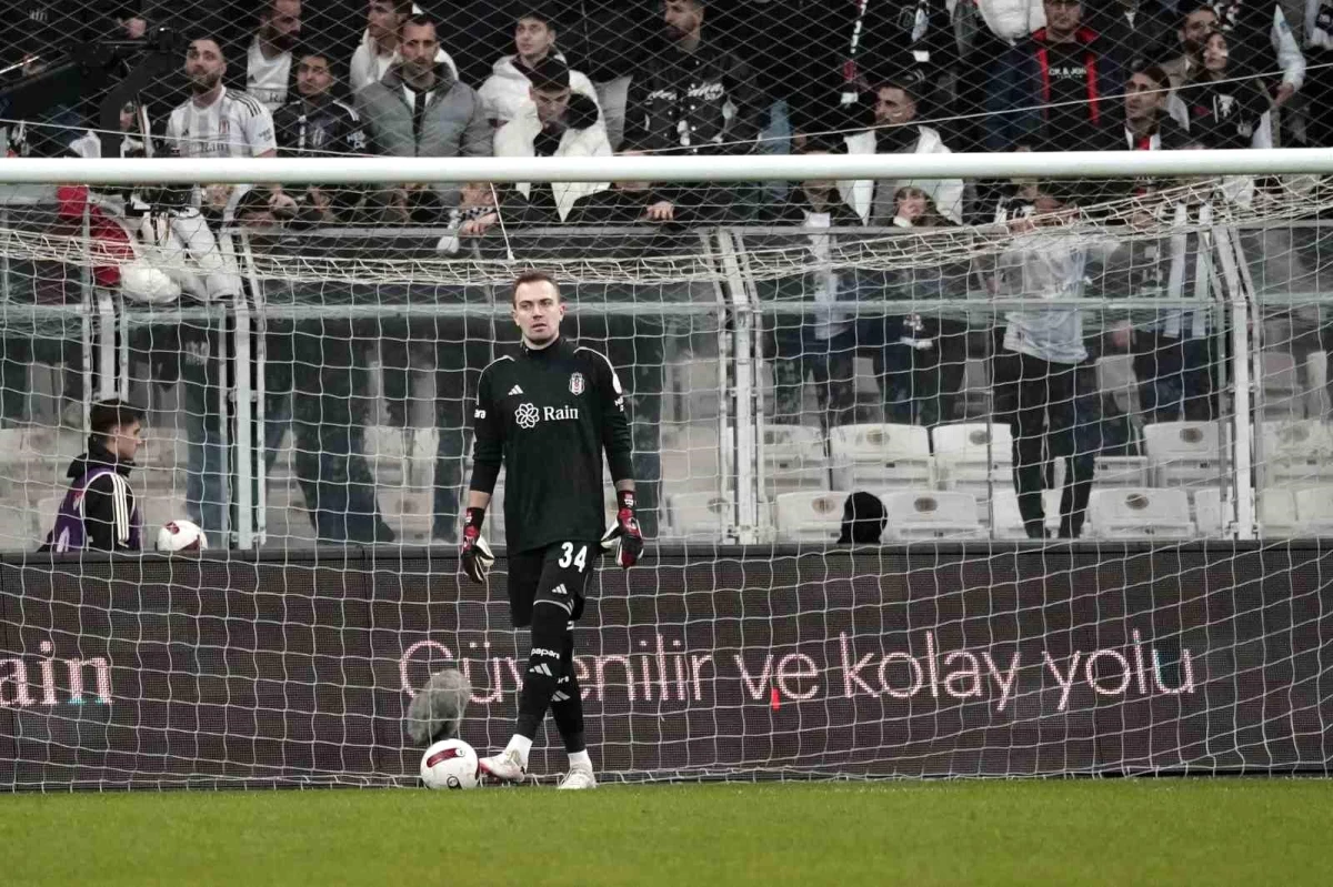 Beşiktaş, Konyaspor\'u 2-0 mağlup ederek gol yememe serisini 3 maça çıkardı